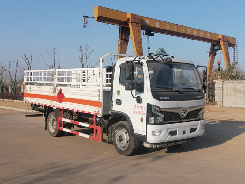 福瑞卡云內(nèi)150馬力氣瓶運輸車